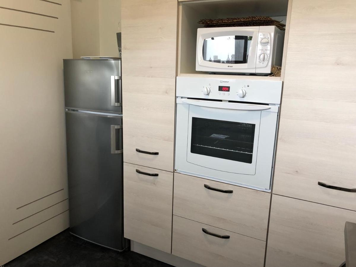 Res. De Pontaillac, T3 A Quelques Pas De La Plage Apartment Royan Bagian luar foto