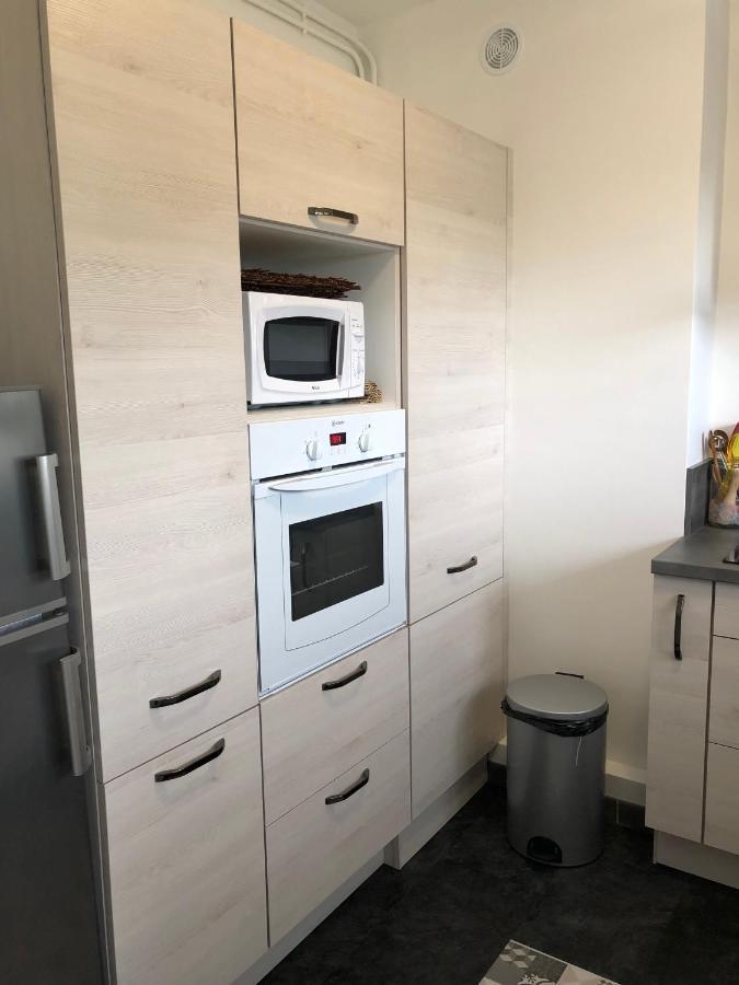 Res. De Pontaillac, T3 A Quelques Pas De La Plage Apartment Royan Bagian luar foto